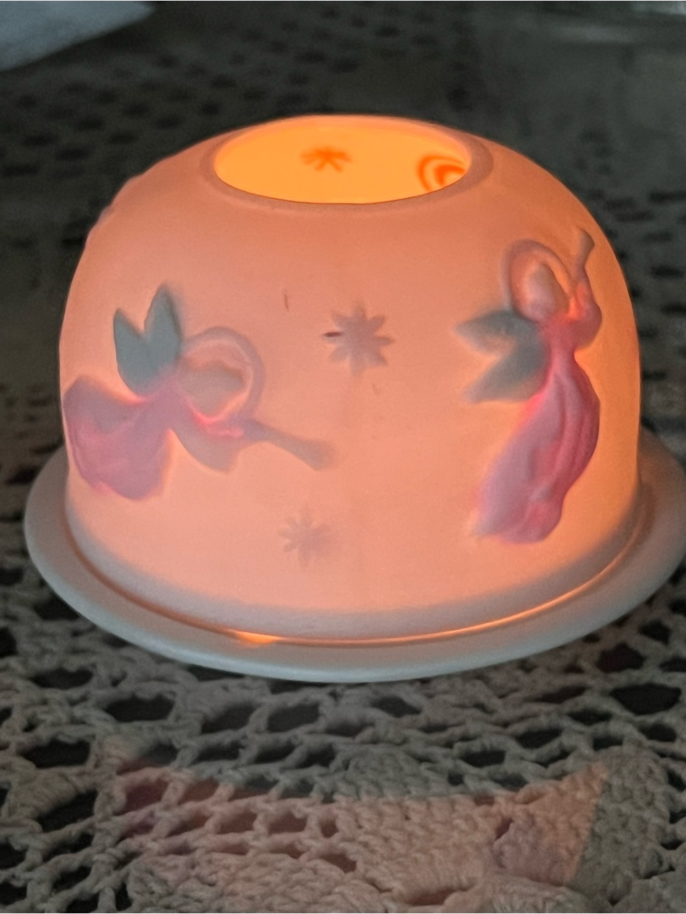 Porcelain Fairy Flying Angels Tea Light - Lithophone white bisque
